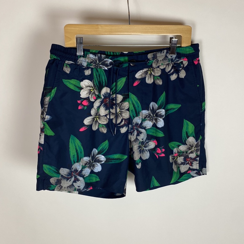 Marc By Marc Jacobs Men’s Floral Shorts Size L